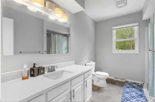 14005 Port Sheldon Street, Olive Twp, MI 49424
