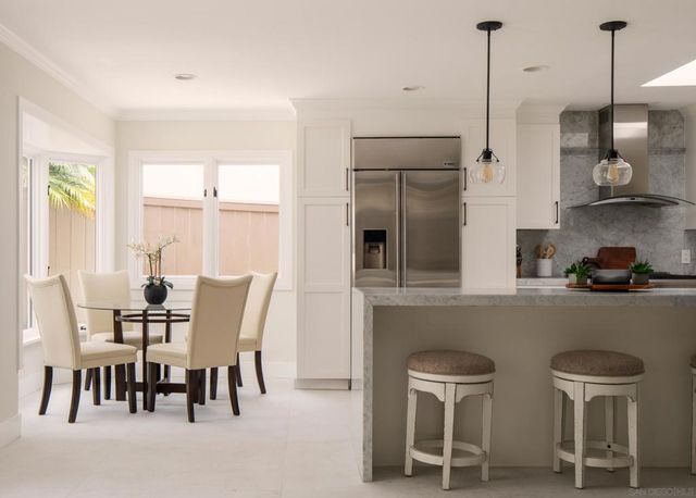 5918 Germaine Ln, La Jolla, CA 92037