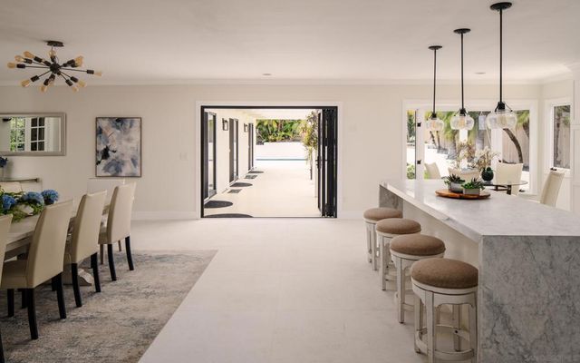 5918 Germaine Ln, La Jolla, CA 92037