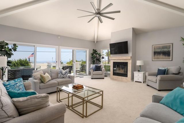 5918 Germaine Ln, La Jolla, CA 92037