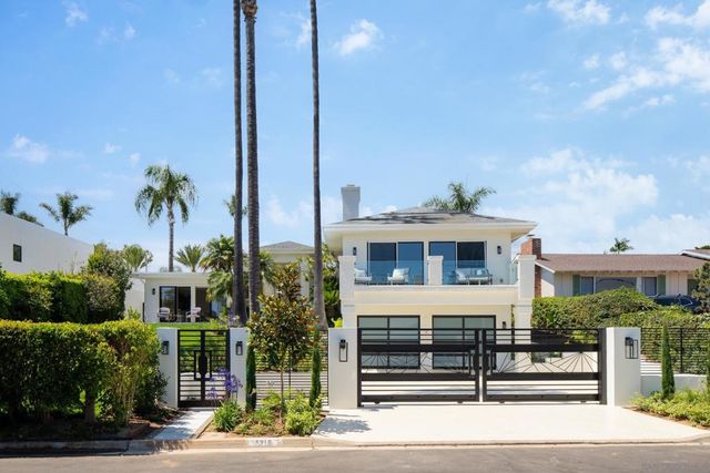 5918 Germaine Ln, La Jolla, CA 92037