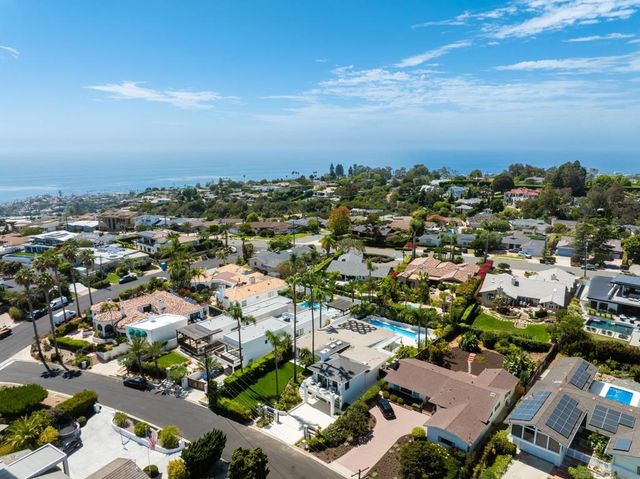 5918 Germaine Ln, La Jolla, CA 92037