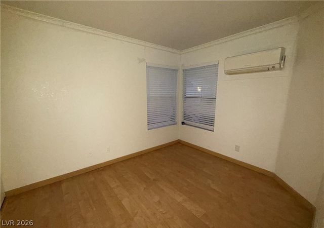 460 Elm Drive 204, Las Vegas, NV 89169