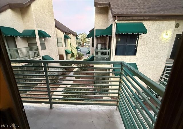 460 Elm Drive 204, Las Vegas, NV 89169