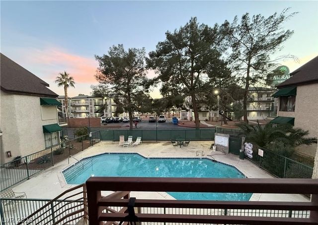 460 Elm Drive 204, Las Vegas, NV 89169