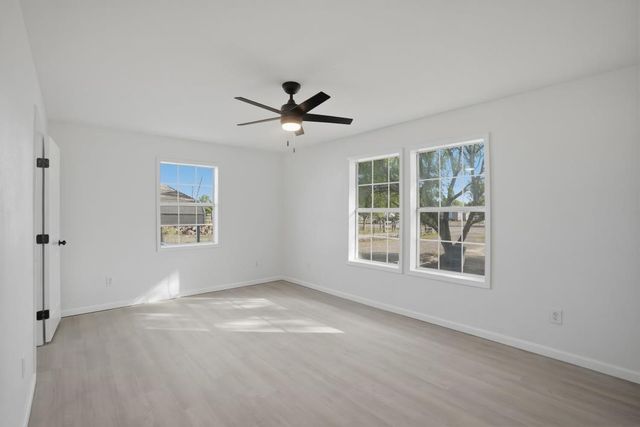 262 CR 3522 Cr, Orange Grove, TX 78372