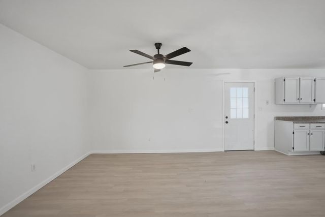 262 CR 3522 Cr, Orange Grove, TX 78372