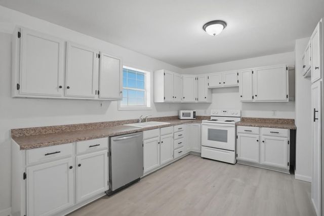 262 CR 3522 Cr, Orange Grove, TX 78372