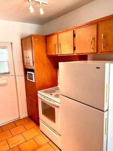 6565 Santona St B12A, Coral Gables, FL 33146