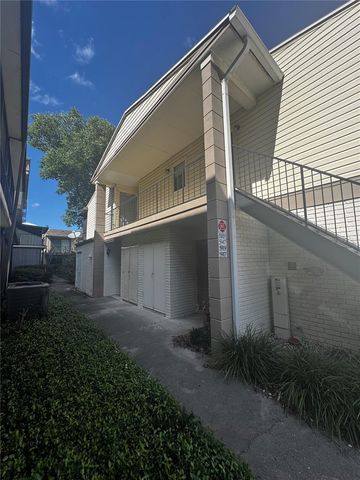 5917 VILLAGE CIRCLE 5917, Orlando, FL 32822