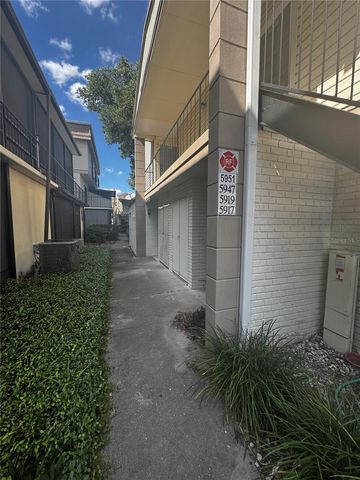 5917 VILLAGE CIRCLE 5917, Orlando, FL 32822
