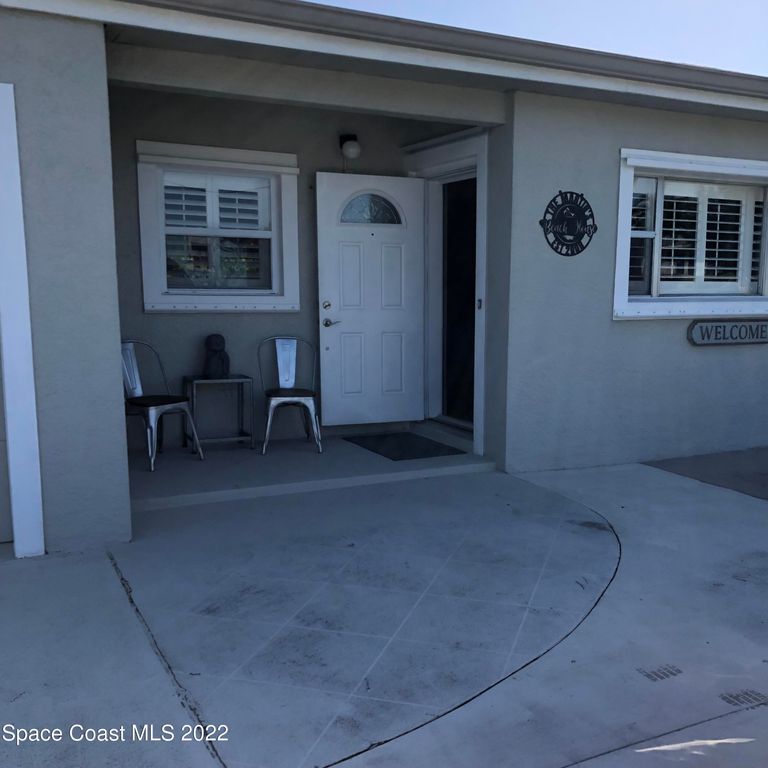 325 Angelo Lane, Cocoa Beach, FL 32931