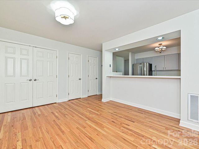 801 Lexington Avenue, Charlotte, NC 28203