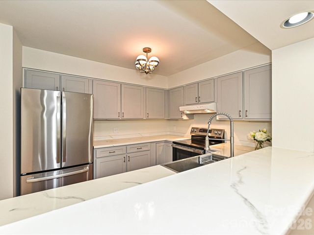 801 Lexington Avenue, Charlotte, NC 28203