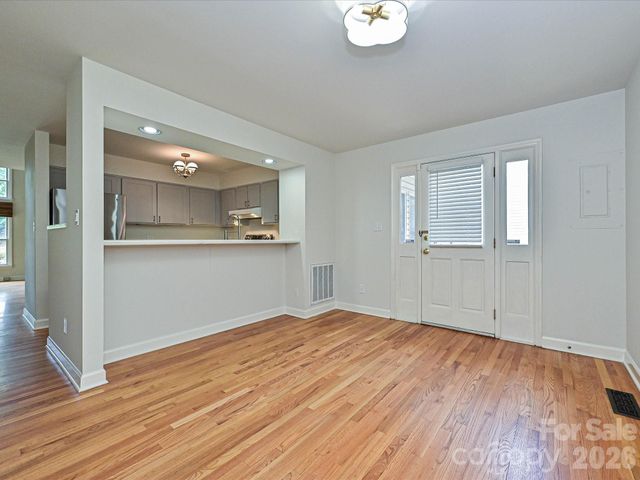 801 Lexington Avenue, Charlotte, NC 28203