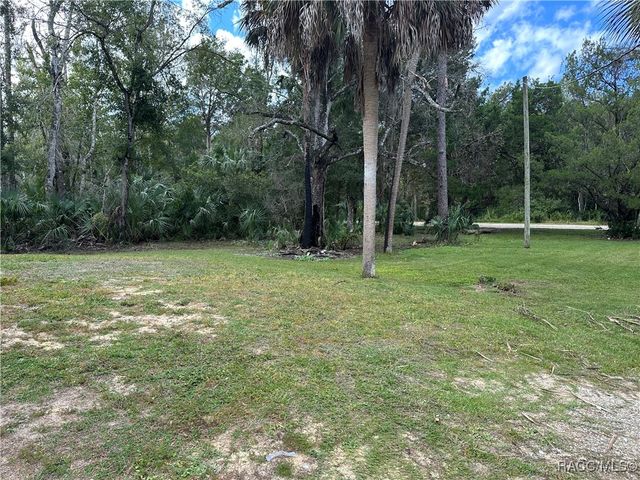 237 N Candle Point, Crystal River, FL 34429
