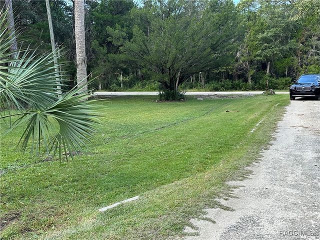 237 N Candle Point, Crystal River, FL 34429
