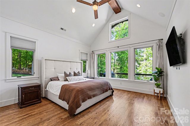 142 Lakeview Shores Loop, Mooresville, NC 28117