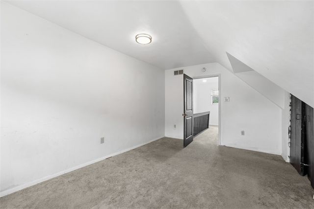 413 Agatha St, Pitcairn, PA 15140
