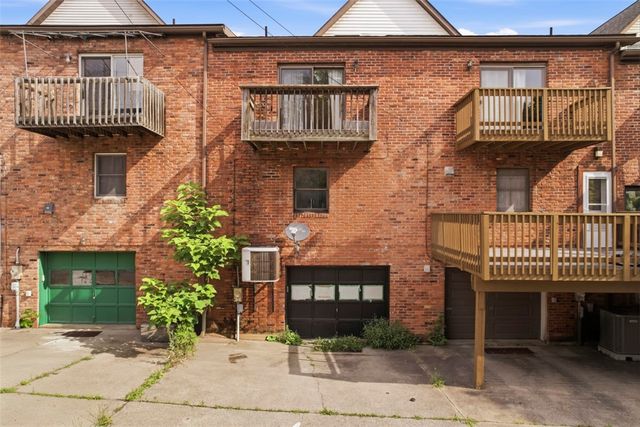 413 Agatha St, Pitcairn, PA 15140