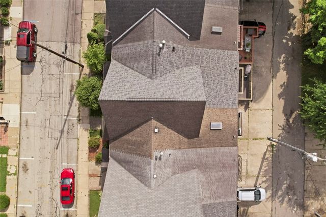 413 Agatha St, Pitcairn, PA 15140