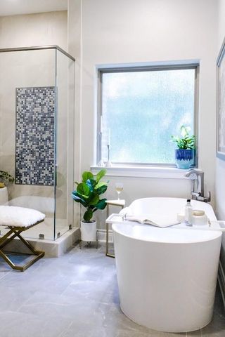 450 Neptunes Cove, Montgomery, TX 77316