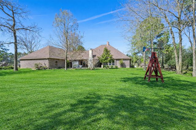 450 Neptunes Cove, Montgomery, TX 77316