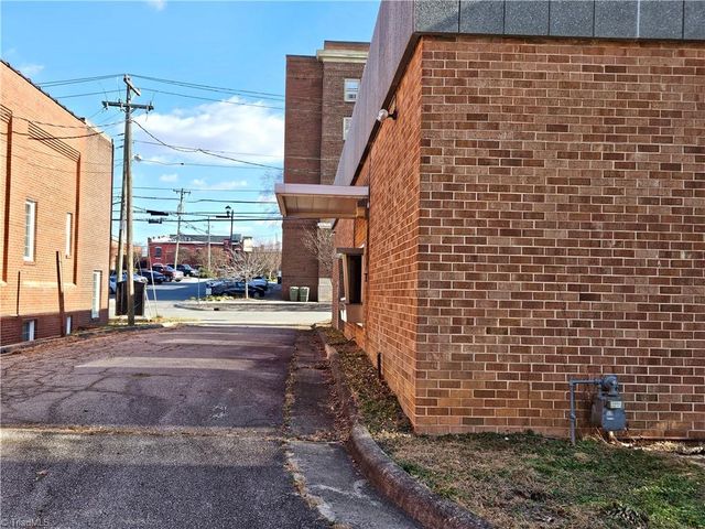 112 S Main Street, Reidsville, NC 27320