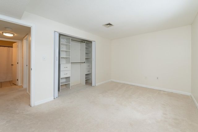 2 Roedean Dr Apt 307, Nashua, NH 03063