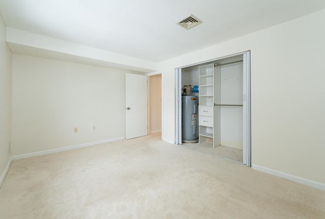 2 Roedean Dr Apt 307, Nashua, NH 03063