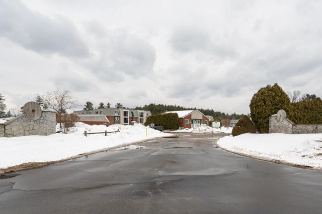 2 Roedean Dr Apt 307, Nashua, NH 03063