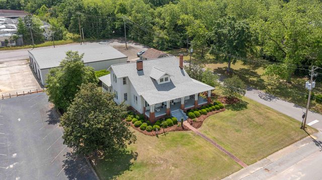 183 Main Street S, Wagener, SC 29164