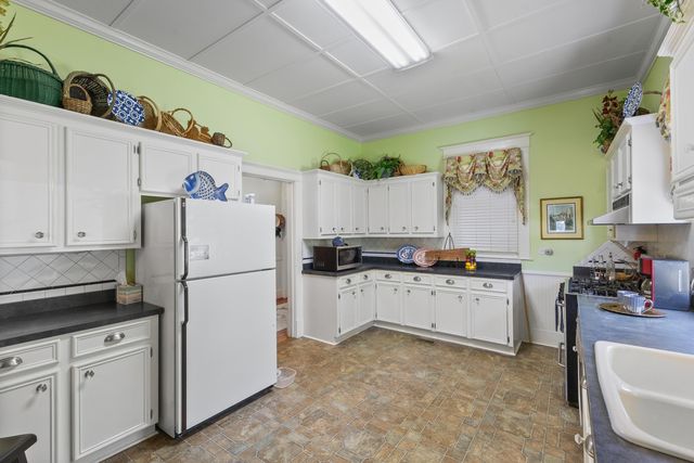 183 Main Street S, Wagener, SC 29164