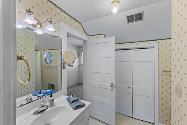 183 Main Street S, Wagener, SC 29164