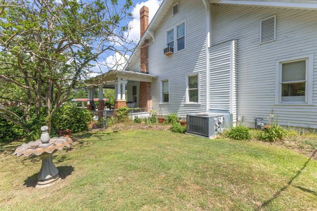 183 Main Street S, Wagener, SC 29164