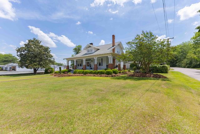 183 Main Street S, Wagener, SC 29164