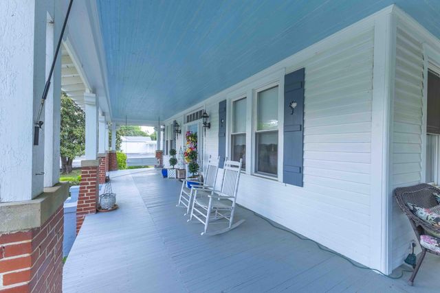 183 Main Street S, Wagener, SC 29164