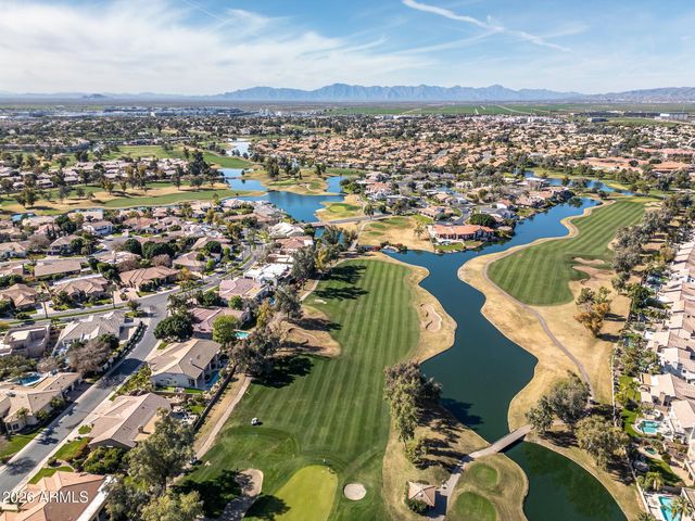 1811 W WISTERIA Drive, Chandler, AZ 85248