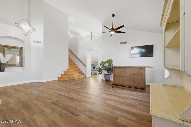 1811 W WISTERIA Drive, Chandler, AZ 85248