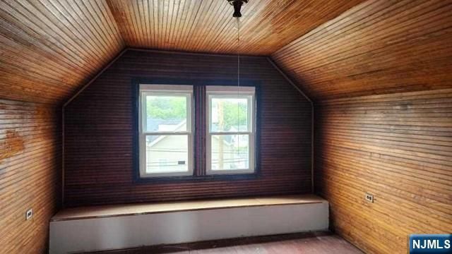 99 Carlton Avenue, East Rutherford, NJ 07073