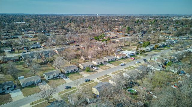 1226 Iowa Street, Norman, OK 73069