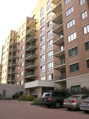 750 Pearson Street 812, Des Plaines, IL 60016