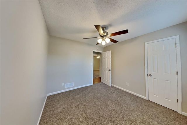 87 Grapevine Drive, Douglasville, GA 30134