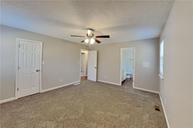 87 Grapevine Drive, Douglasville, GA 30134