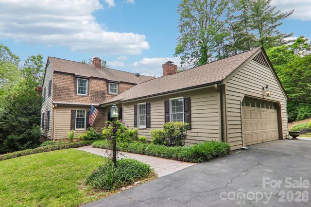 104 Finley Street, Hendersonville, NC 28739