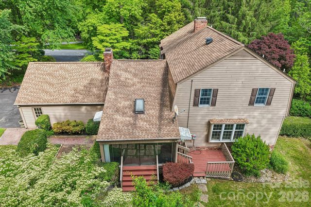 104 Finley Street, Hendersonville, NC 28739
