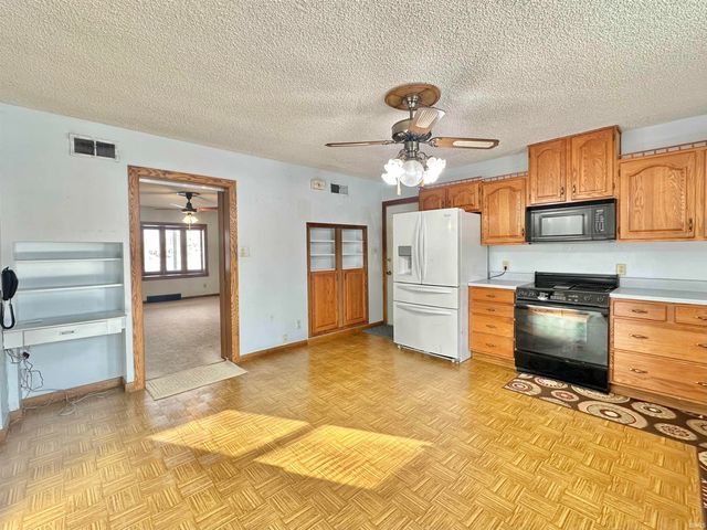 2007 Lower Huntington Road, Fort Wayne, IN 46819