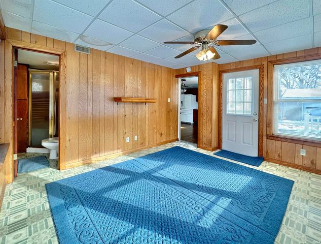 2007 Lower Huntington Road, Fort Wayne, IN 46819