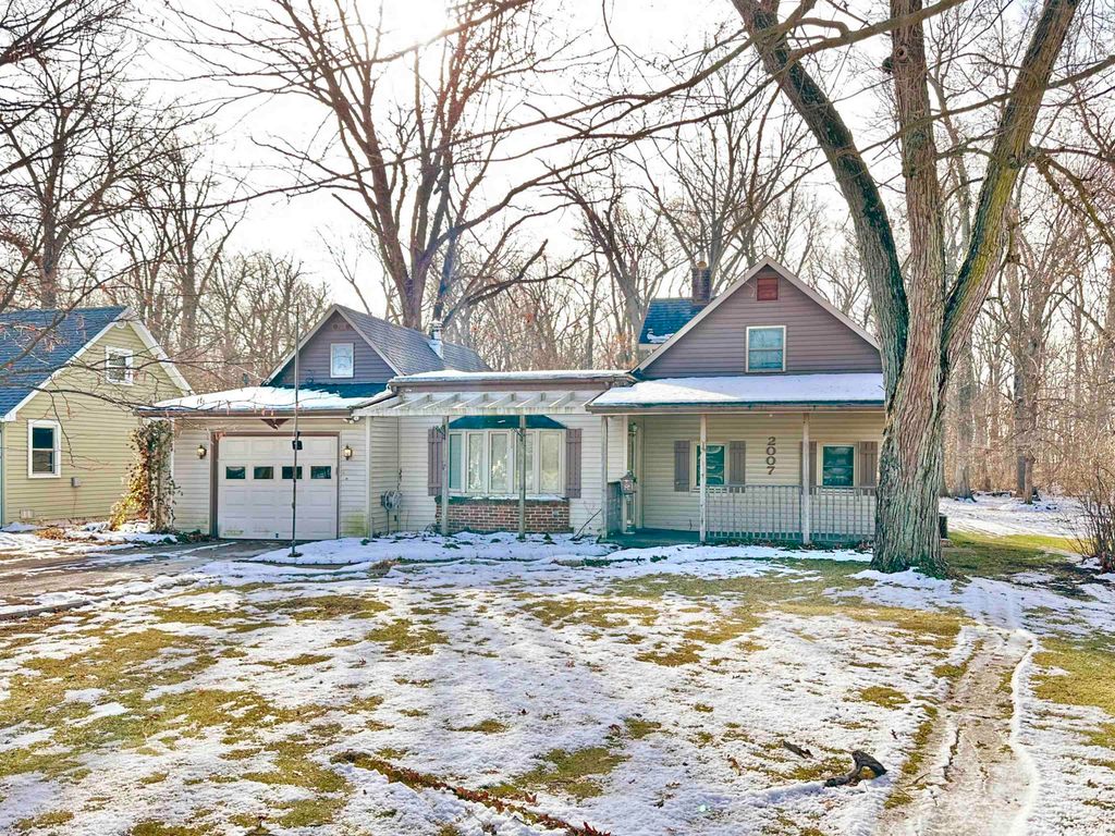 2007 Lower Huntington Road, Fort Wayne, IN 46819