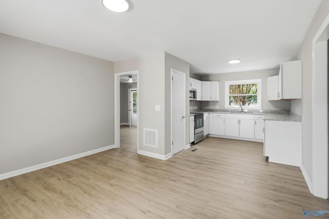 3108 N Nevel Circle, Huntsville, AL 35810